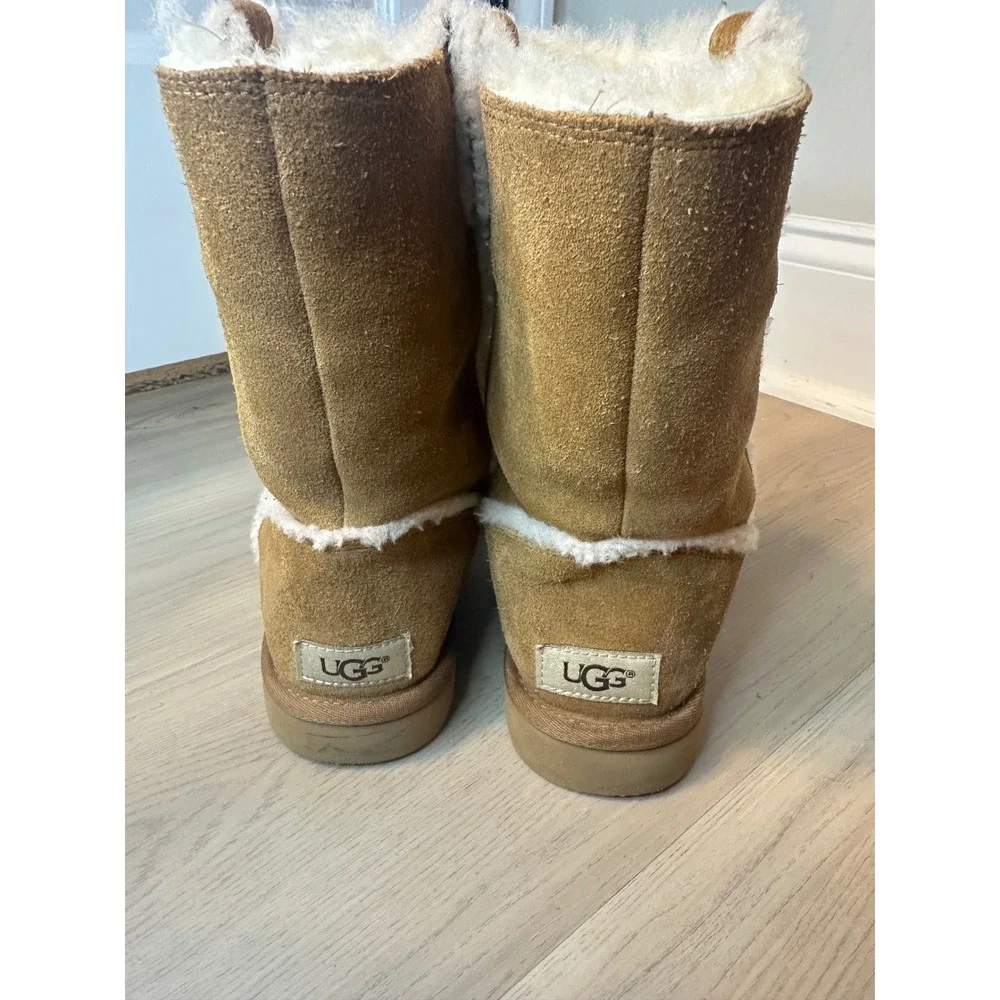 UGG Classic Suede Shearling Mid Calf Boots Chestnut Brown 1098078 Womens 7